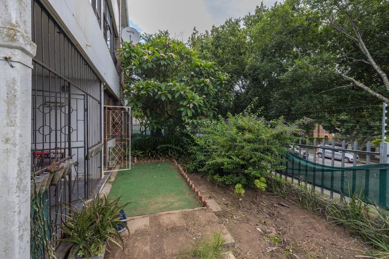 2 Bedroom Property for Sale in Sunnyside Eastern Cape